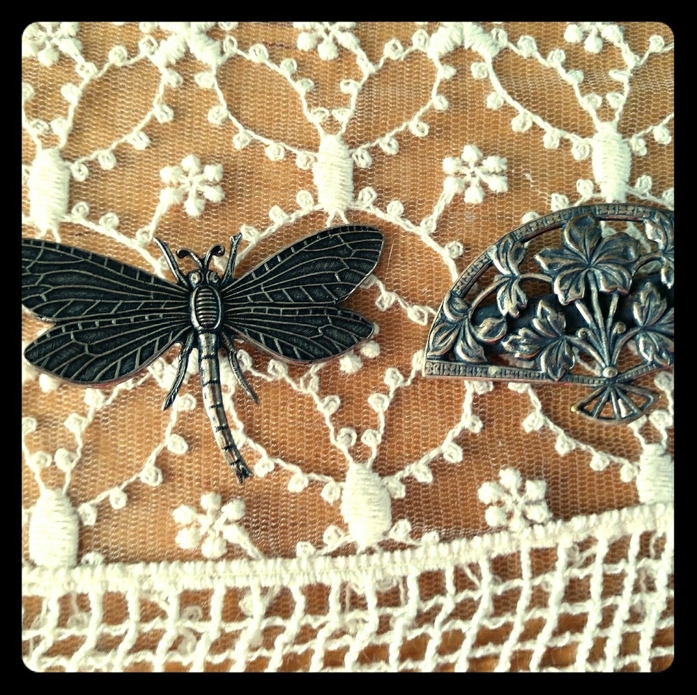 Vintage Hair Clips Beautiful Dragonfly Fan Retro